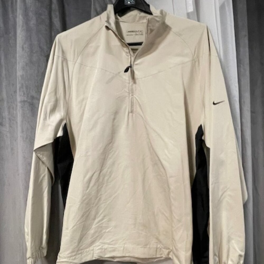 Nike GOLF Pullover (Tan and Black) Windbreaker, size XL Men's, 1/4 Zip
